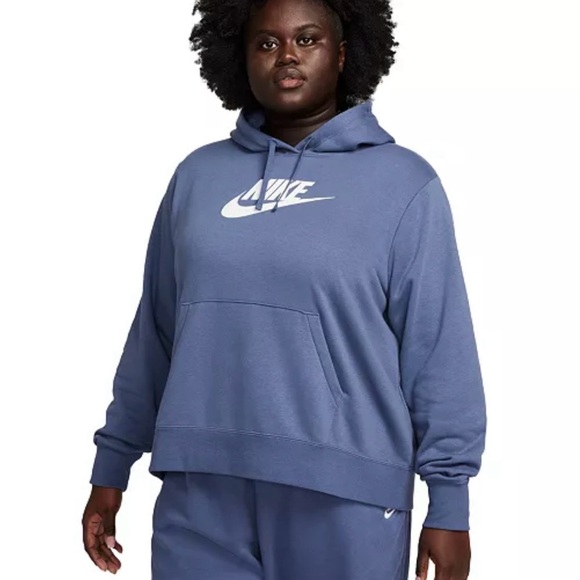 Nike Plus Size Active Sportswear Club Hooded Fleece Sweatshirt- Size 0x - Picture 1 of 5